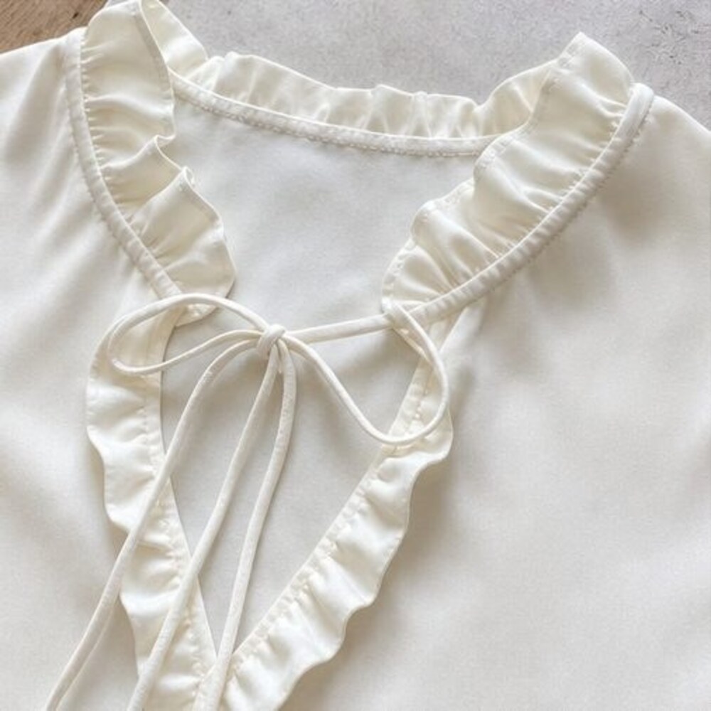 Ivory Cami Blouse - Picture 4 of 6
